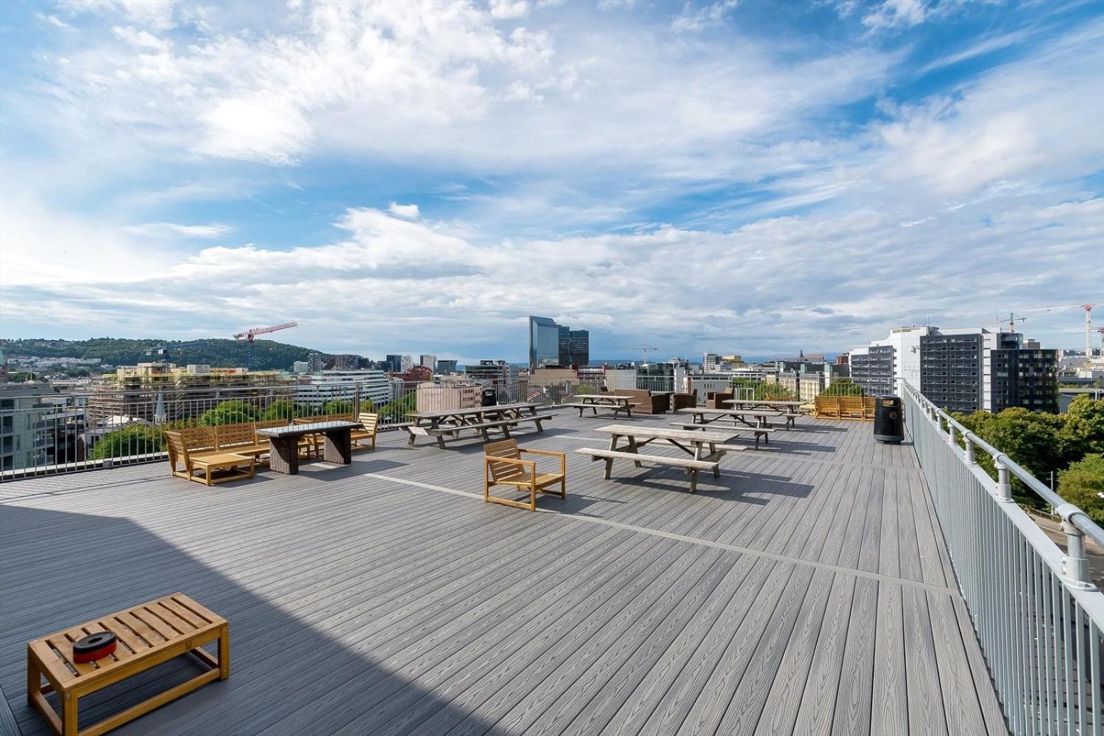 **modern ***central ***rooftop *** You'll Love It Pensionat